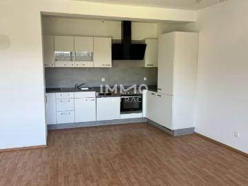Dachgeschosswohnung zum Verkauf in 3380