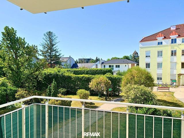 HELLE 3 ZI WOHNUNG IN BADEN! Top Lage mit Balkon&Garage!