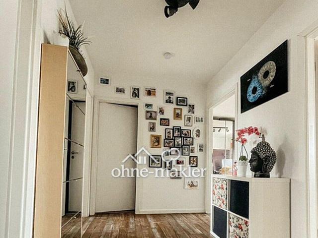 Helle 3 Zi Wohnung mit Balkon in Zons