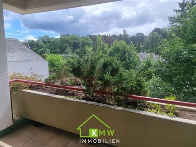 NEUER PREIS Helle 3 Zi Wohnung mit Loggia & Stellplatz in Weidling – 100m², Grünblick, Top Lage!