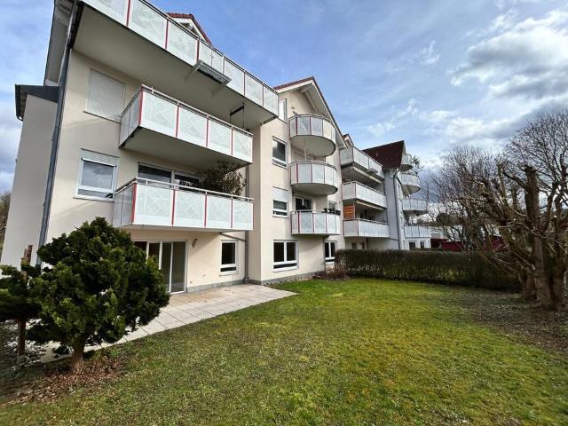 Helle 3 Zi. Wohnung mit Terrasse & Gartenanteil in Strümpfelbach
