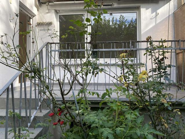 helle 3 Zi Wohnung mit Terrasse und Gartenzugang
