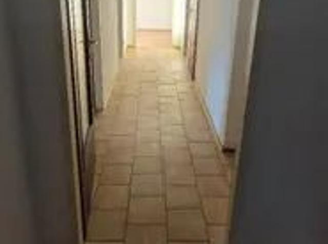 Helle 3 Zimmer WG geeignete Wohnung mit Top Verkehrsanbindung & Naherholung
