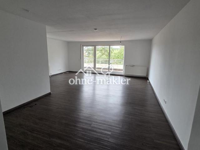 Helle 3 – Zimmer Whg. m. EBK & TG Stellpl.  BITTE TEXT LESEN !