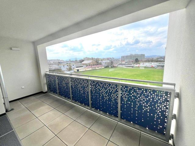 HELLE 3 ZIMMER WOHNTRAUM ERSTBEZUG, BALKON, NIEDRIGENERGIEHAUS, KÜCHE INKLUSIVE
