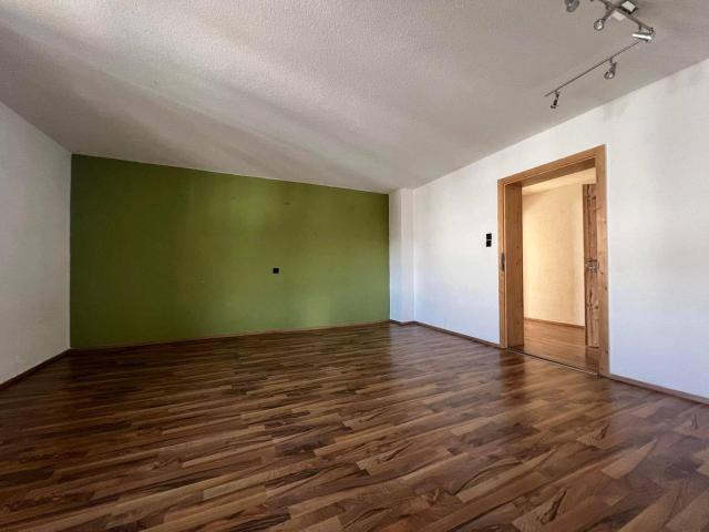 Helle 3 Zimmer Wohnung mit 90 m²