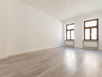Helle 3 Zimmer Wohnung mit Tageslichtbad