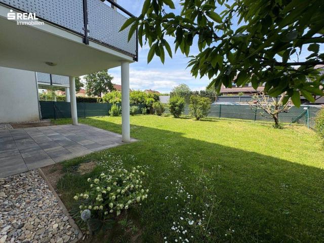 Helle 3 Zimmer Wohnung mit Terrasse und großem Garten
