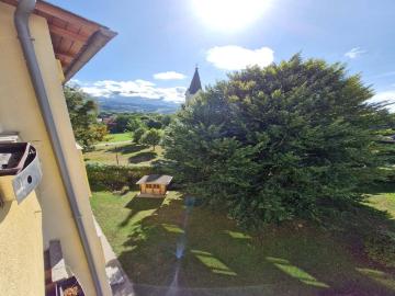Helle 3 Zimmer Wohnung mit toller Aussicht und Garage!