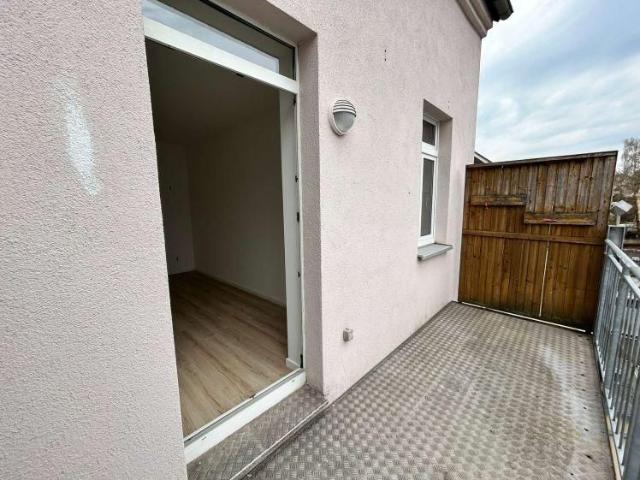 Helle 3 Zimmer Wohnung mit Aufzug und Balkon in Chemnitz Kappel