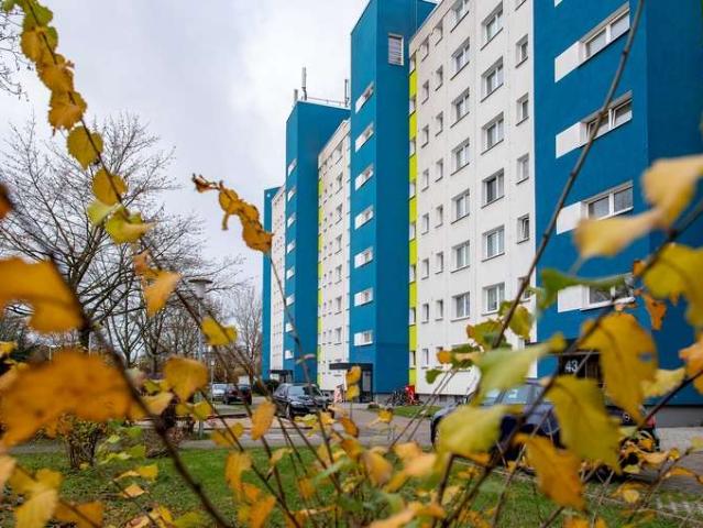 Helle 3 Zimmer Wohnung mit Balkon