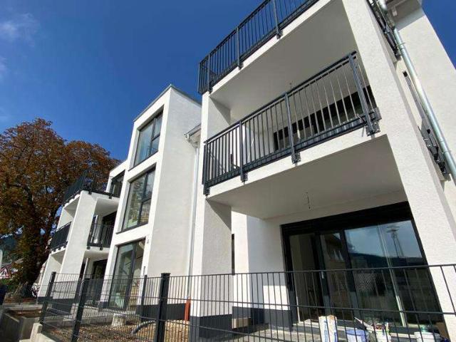 Helle 3 Zimmer Wohnung mit Balkon