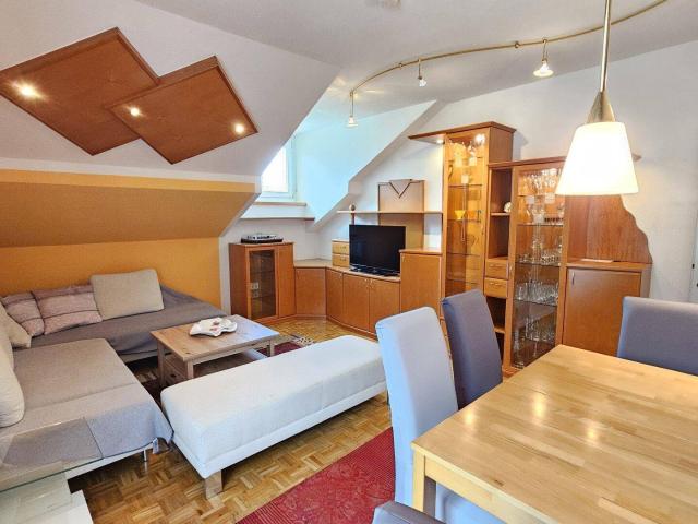 Helle 3 Zimmer Wohnung mit Balkon. 84,57 m² Wohlfühlfläche!