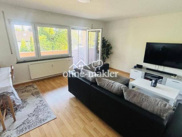 Helle 3 Zimmer Wohnung mit Balkon, Einbauküche und Garage in Onstmettingen