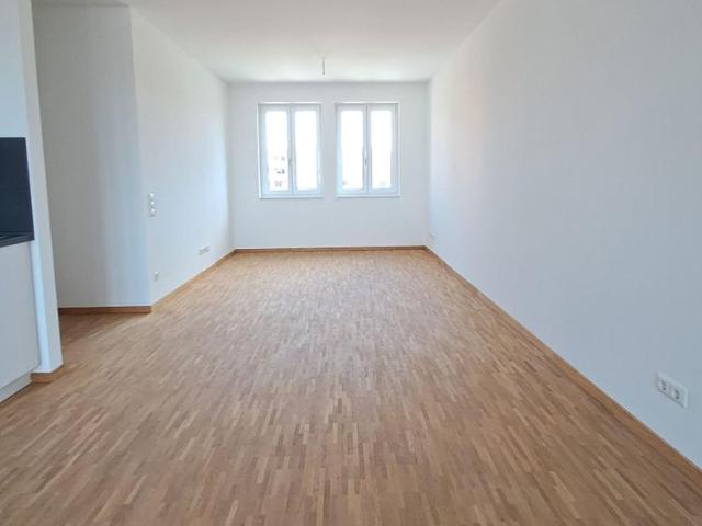 Helle 3 Zimmer Wohnung mit Balkon Einziehen und Wohlfühlen!