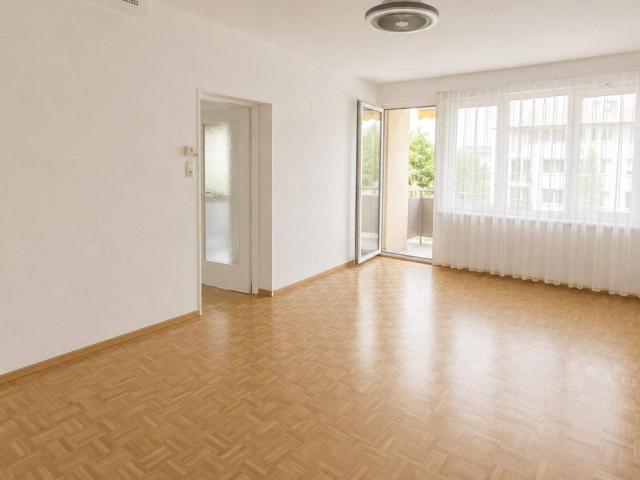Helle 3 Zimmer Wohnung mit Balkon in attraktiver Wohnlage