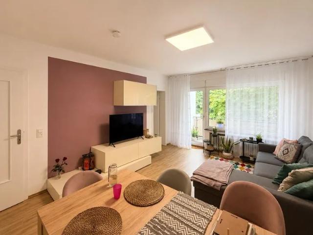 Helle 3 Zimmer Wohnung mit Balkon in gefragter Lage von Meerbusch Osterath zu mieten!