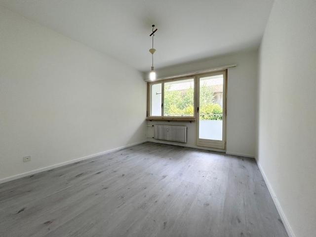 Helle 3 Zimmer Wohnung mit Balkon in Füllinsdorf
