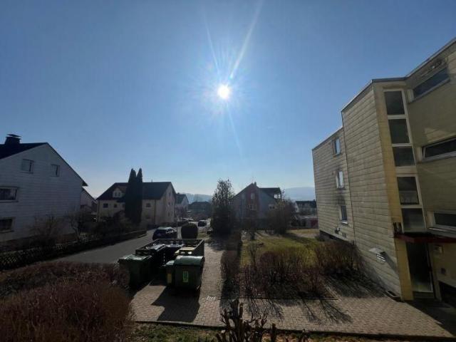 Helle 3 Zimmer Wohnung mit Balkon in ruhiger Lage von Wunsiedel Hochparterre ca. 70,48m²
