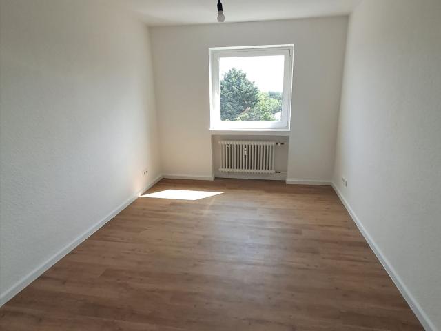 Helle 3 Zimmer Wohnung mit Balkon in Wesseling