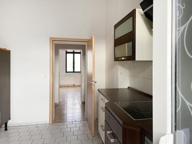 Helle 3 Zimmer Wohnung mit Balkon und Badewanne nahe Rannischer Platz