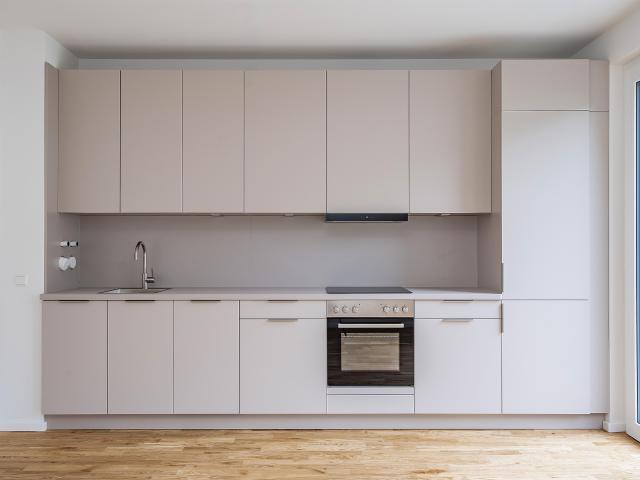 Helle 3 Zimmer Wohnung mit Balkon und Einbauküche
