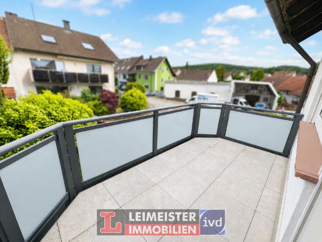Helle 3 Zimmer Wohnung mit BALKON und GARAGE in beliebter Wohnlage von Aschaffenburg Schweinheim