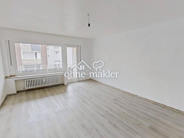 Helle 3 Zimmer Wohnung mit BALKON und geräumiger Küche in Duisburg Marxloh