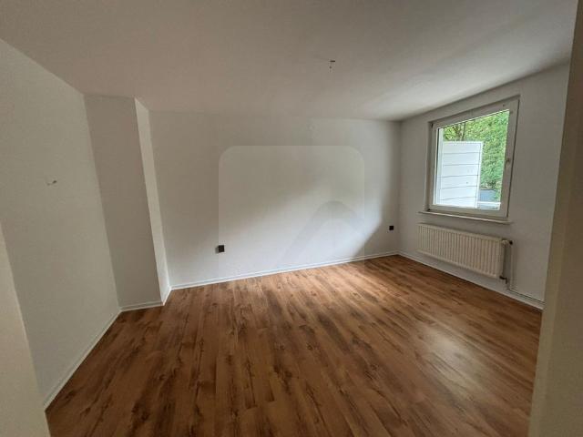 Helle 3 Zimmer Wohnung mit Balkon und individuellem Charme
