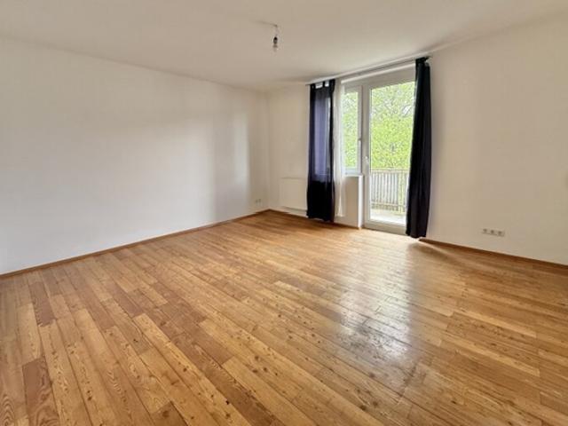 HELLE 3 ZIMMER WOHNUNG MIT BALKON UND PARKETT IN 7400 OBERWART