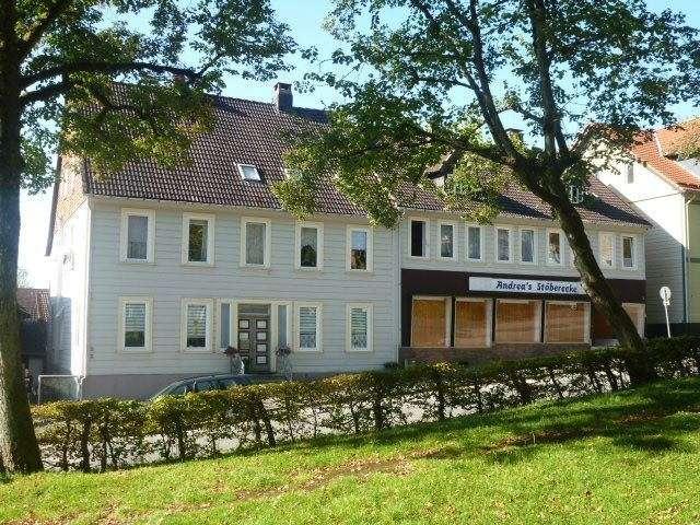 Helle, 3 Zimmer Wohnung mit Einbauküche!