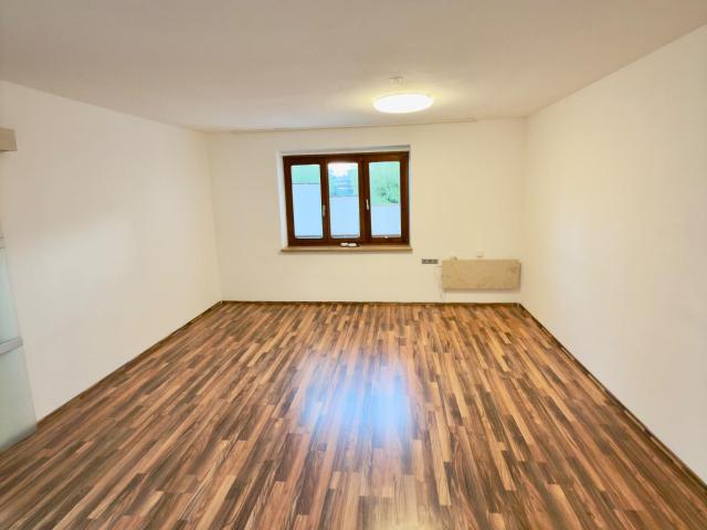 Helle 3 Zimmer Wohnung mit Einbauküche und Stellplatz in Bregenz, ruhig und zentrumsnah