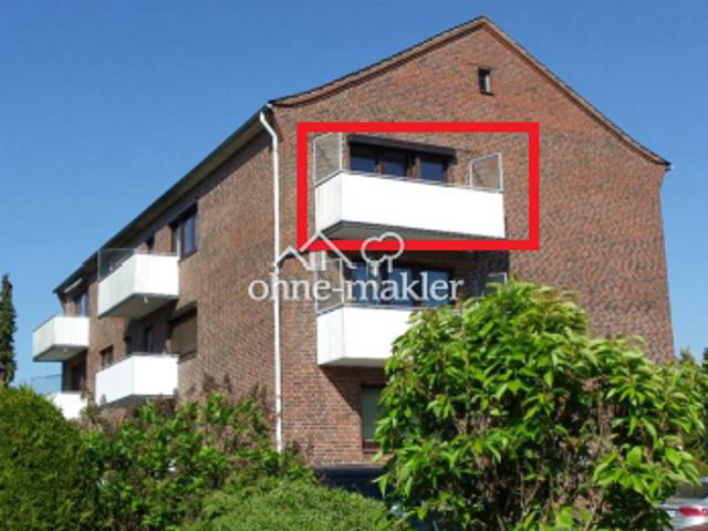 Helle 3 Zimmer Wohnung mit Einbauküche, Balkon und Stellplatz