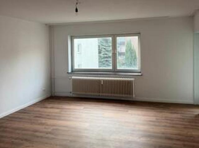 Helle 3 Zimmer Wohnung mit großem Balkon in ruhiger Lage Hannover