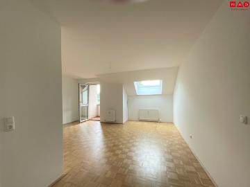 Wohnung mieten in Albert-Schöpf-Straße - Büroraum