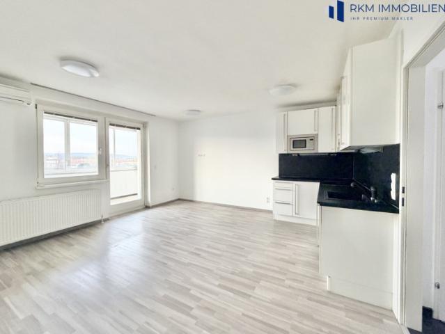 Helle 3 Zimmer Wohnung mit Loggia 6. Stock zum TOP Preis