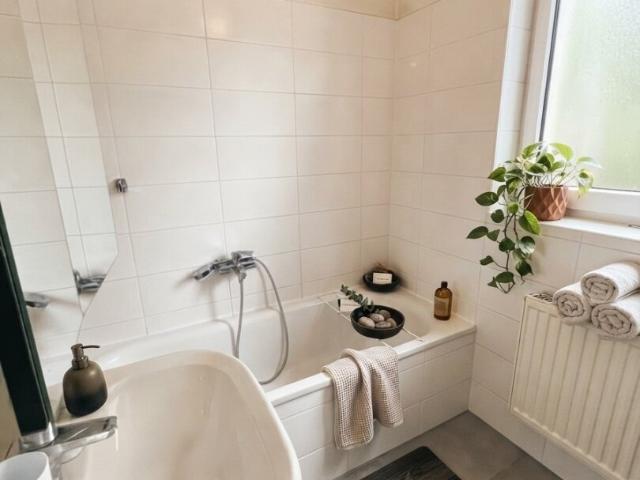 helle 3 zimmer wohnung mit loggia und aufzug! zusätzlichem platzbedarf für homeoffice oder kinderzimmer!