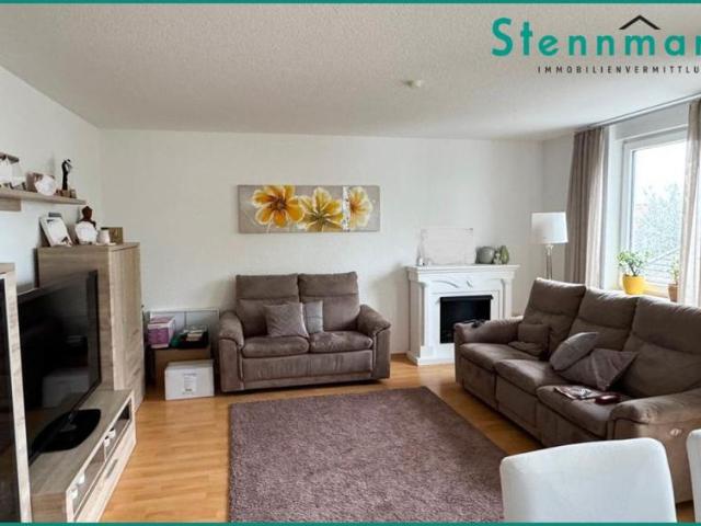 HELLE 3 ZIMMER WOHNUNG MIT LOGGIA UND TG STELLPLATZ IM GEPFLEGTEN WOHNHAUS IM ZENTRUM VON RADEVORMWALD