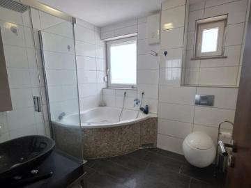 Helle 3 Zimmer Wohnung mit offenem Wohnkonzept in Nürnberg 90408