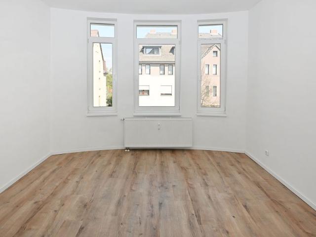 Helle 3 Zimmer Wohnung mit PKW Stellplatz in Seelze Letter…
