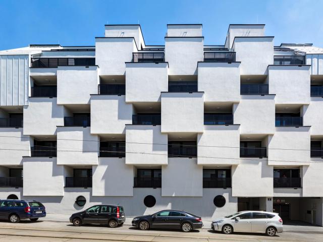 Helle 3 Zimmer Wohnung mit ruhiger Innenhof Loggia