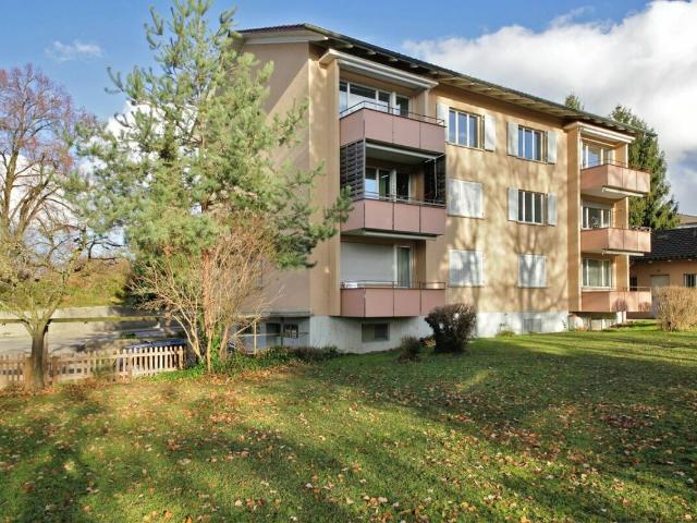 Helle 3 Zimmer Wohnung mit sonnigem Südwest Balkon