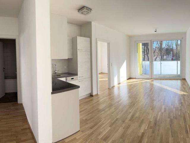 Helle 3 Zimmer Wohnung mit Südloggia in 8020 Graz