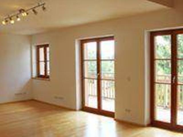 Helle 3 Zimmer Wohnung am Stadtrand von Salzburg