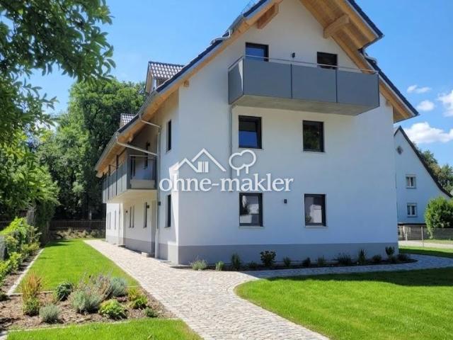 Helle 3 Zimmer Wohnung Erstbezug 1.681,50€ warm inkl. NK, Küche, Carport