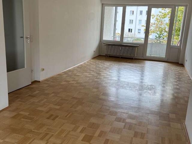 Helle 3 Zimmer Wohnung im Grünen