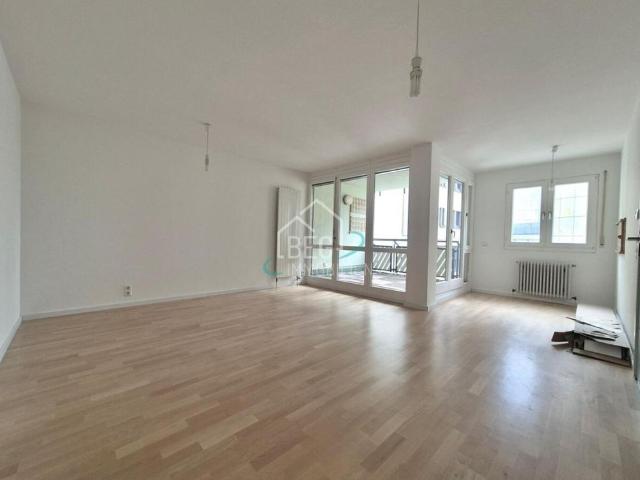 Helle 3 Zimmer Wohnung im Herzen von Böblingen mit Balkon