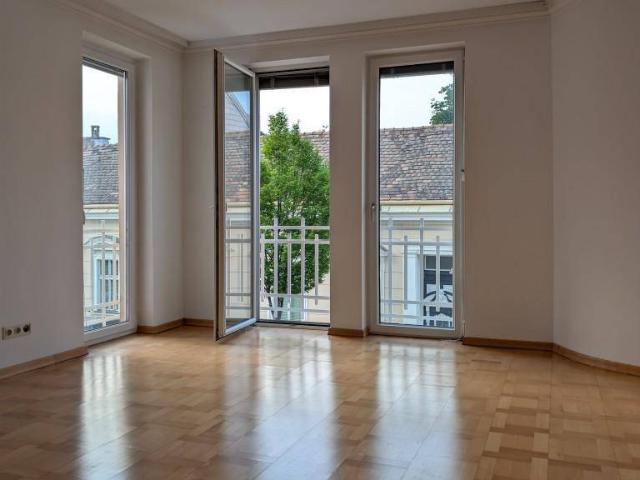 Helle 3 Zimmer Wohnung in Baden Miete inkl. Garagenstellplatz & Betriebskosten