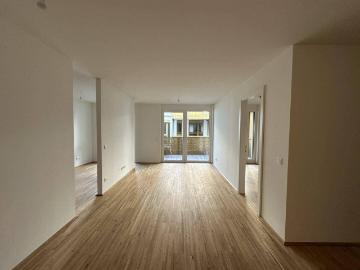 Helle 3 Zimmer Wohnung in ruhiger Lage nahe U Bahn *Erstbezug + Provisionsfrei