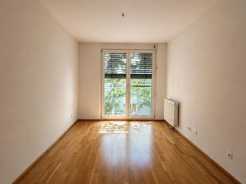 HELLE 3 ZIMMER WOHNUNG IN TOP LAGE!